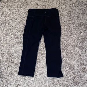 Athleta Cropped Leggings